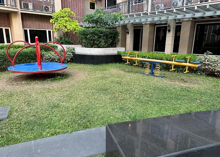 Apartment Monarch Near Moa Ikea Smx 1051